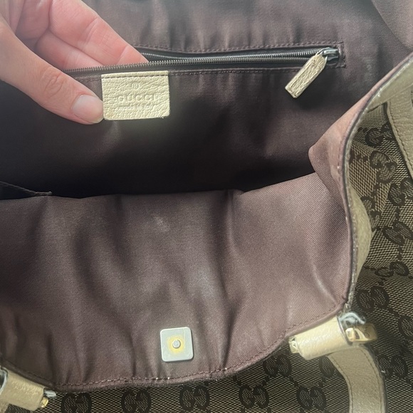 Authentic Custom Made Gucci Material Upcycled Necklace in Round Shadowbox Locket - Picture 5 of 6